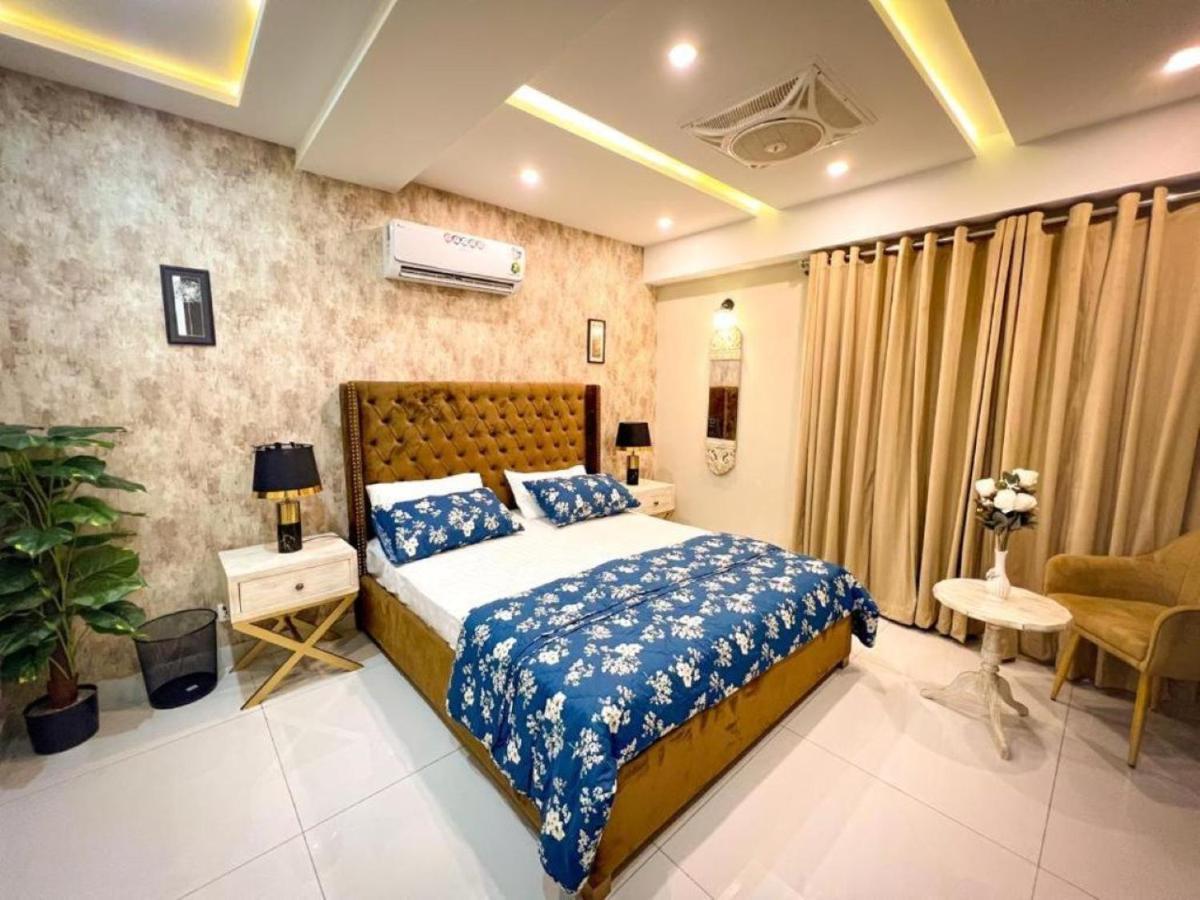 Eiffel Luxury Apartments Лахор Экстерьер фото